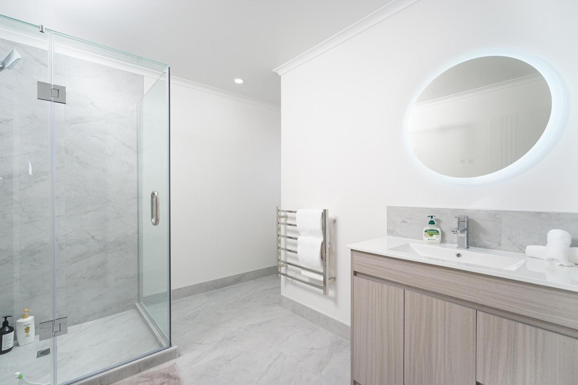 Charming 4Bds House With 3 Bathrooms Brand New Hamilton Luaran gambar